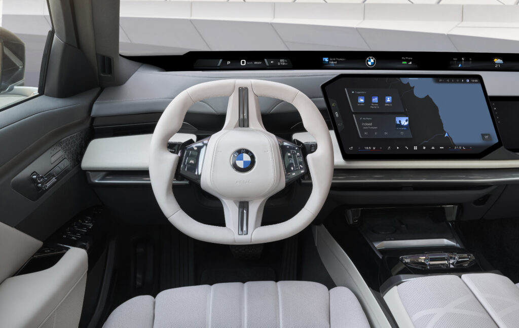 2027 bmw 7 series interior space