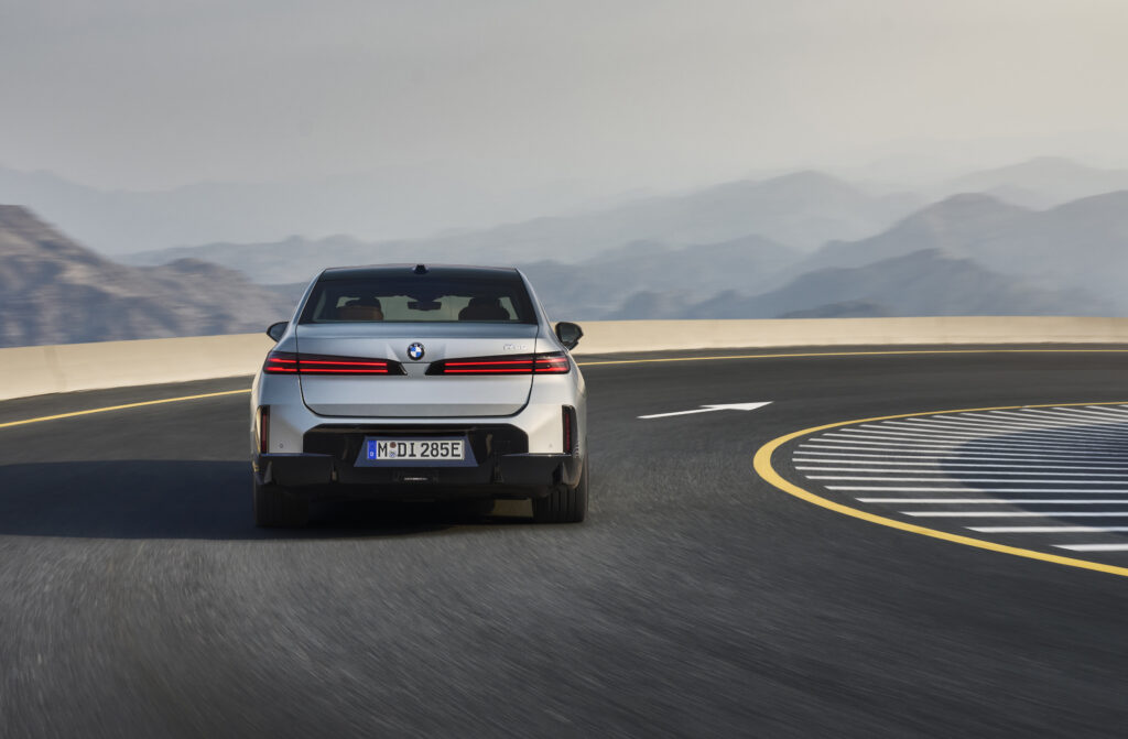 2027 bmw 7 series new look