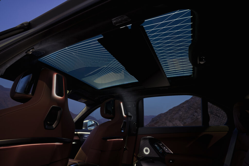 2027 bmw 7 series special roof