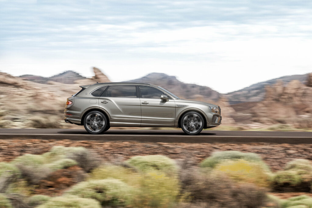 2027 bentley bentayga artenara side design