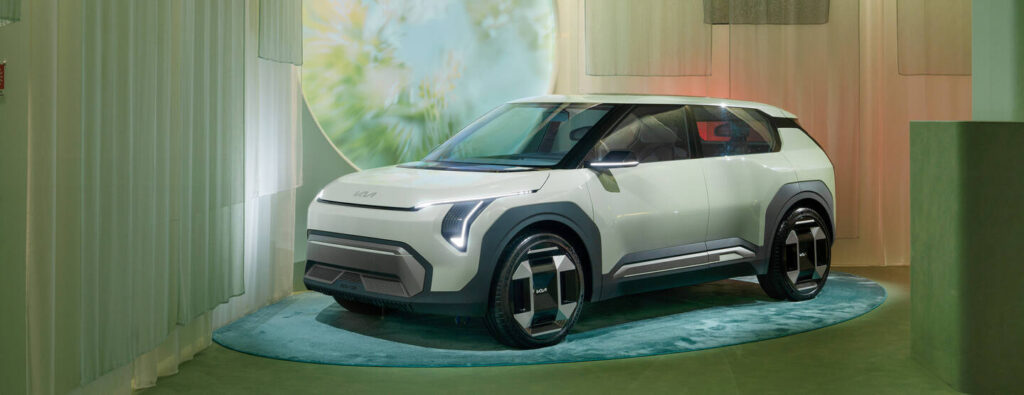 2027 Kia EV5 electric SUV showcasing modern exterior design with LED headlights and aerodynamic styling