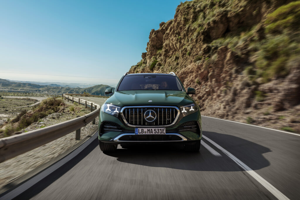 elektrifizierte performance trifft auf effizienz: die neuen mercedes amg gle 53 4matic+ und gle 53 hybrid 4matic+ modelle electrified performance meets efficiency: the new mercedes amg gle 53 4matic+ and gle 53 hybrid 4matic+ models