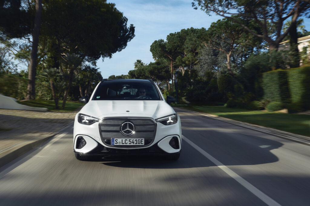 pressefahrveranstaltung in portugal: foto und videomaterial des neuen elektrischen glc press test drive in portugal: photo and video assets of the all new electric glc