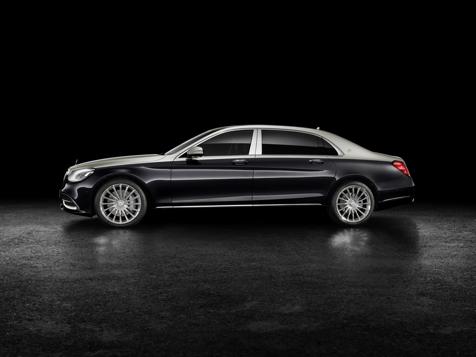 2027 mercedes maybach s class side design