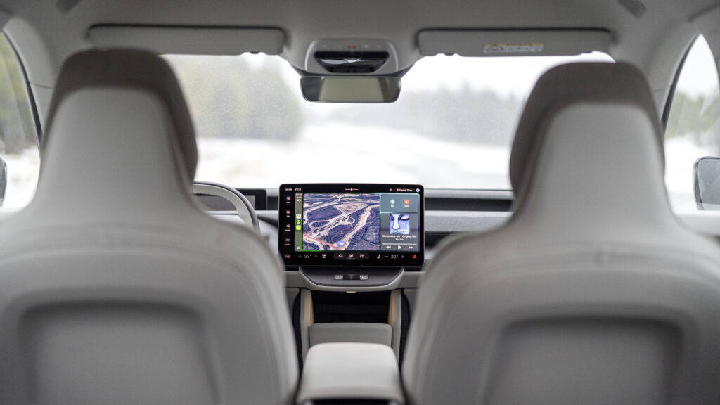 2027 volvo ex60 electric cabin equipment