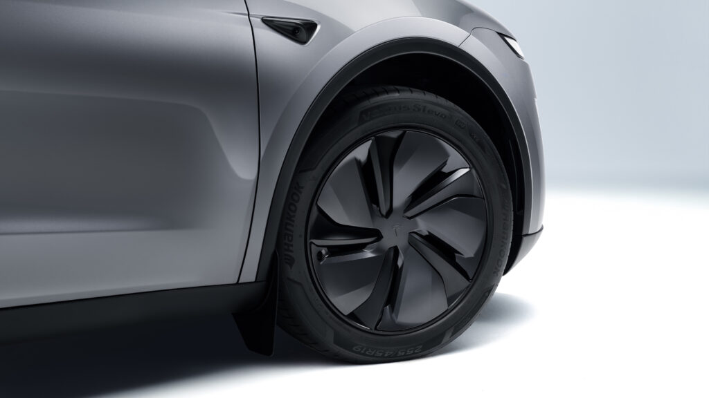 2026 Tesla Model Y: Outstanding Full Review modely 34
